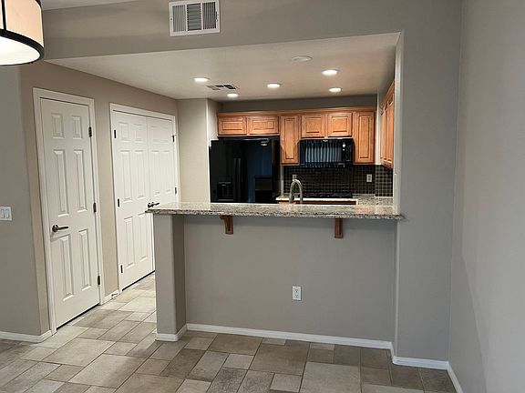 2nd image of 840 Canterra St Unit 2045