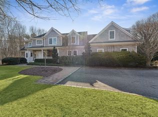 11 Arbutus Rd, Quogue, NY 11959