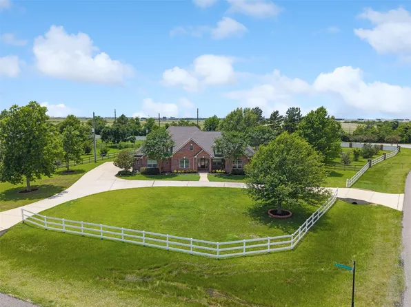 1747 Wild Palomino Dr, Katy, TX 77493