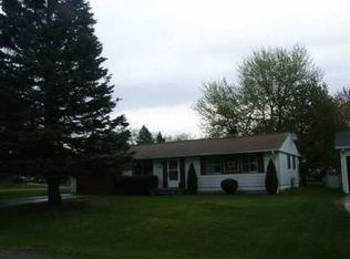 3939 Viking Dr, Jackson, MI 49201