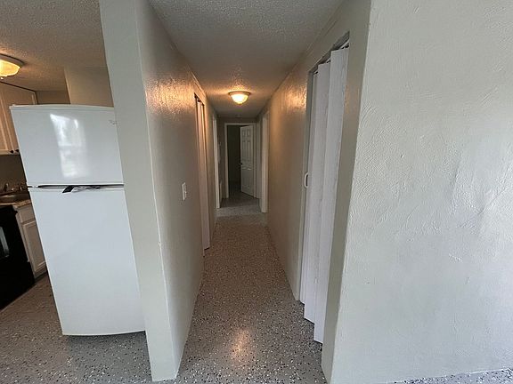 3rd image of 2700 Palmadelia Ave #5