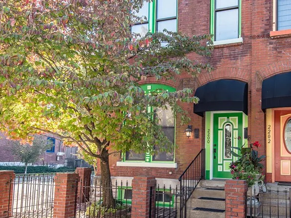 2200 Sidney St, Saint Louis, MO 63104