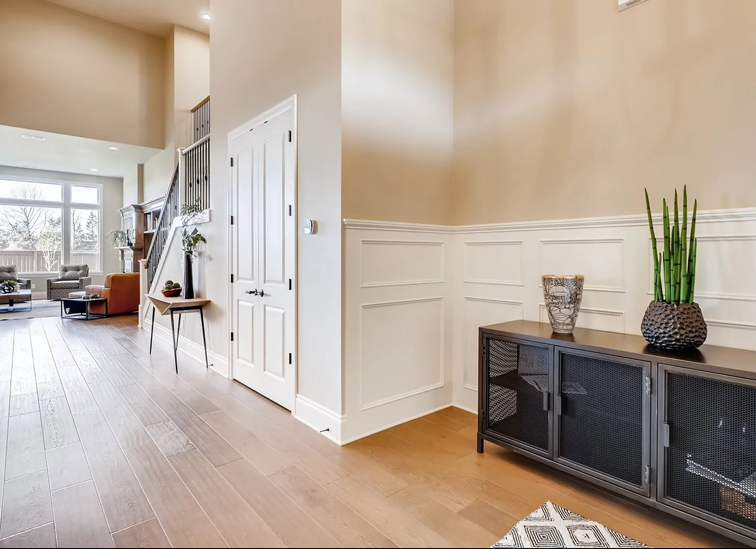 Stunning Home With Luxury Finishes in Wilsonville's Premiere Neighborhood, Stafford Meadows Maste... — Photo 2