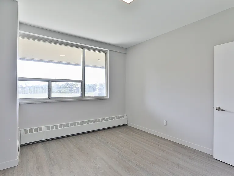 160 Chalkfarm Dr — Photo 7