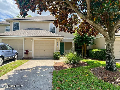 1530 Vineland Cir #B Photo 1