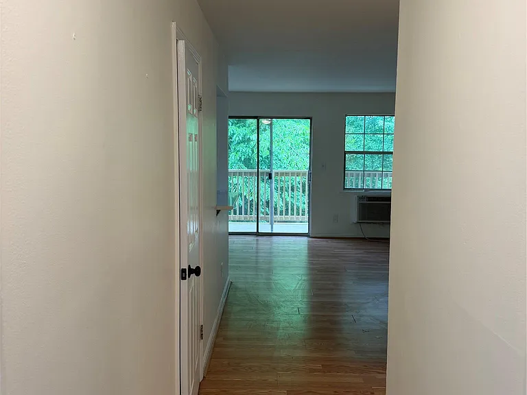 2 Lexington Hl #10 — Photo 25