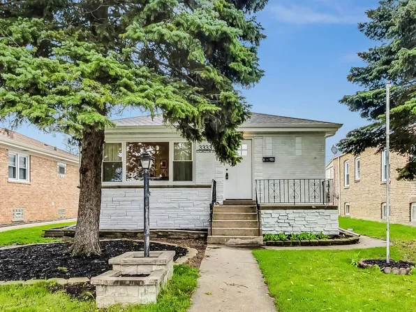 3333 Edgington St, Franklin Park, IL 60131