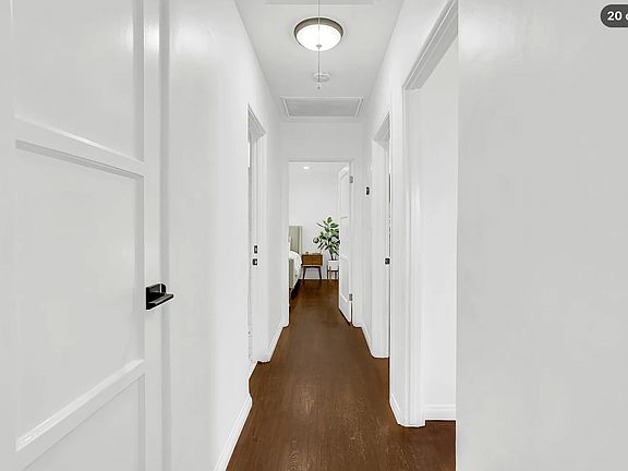 3rd image of 11910 Wagner St