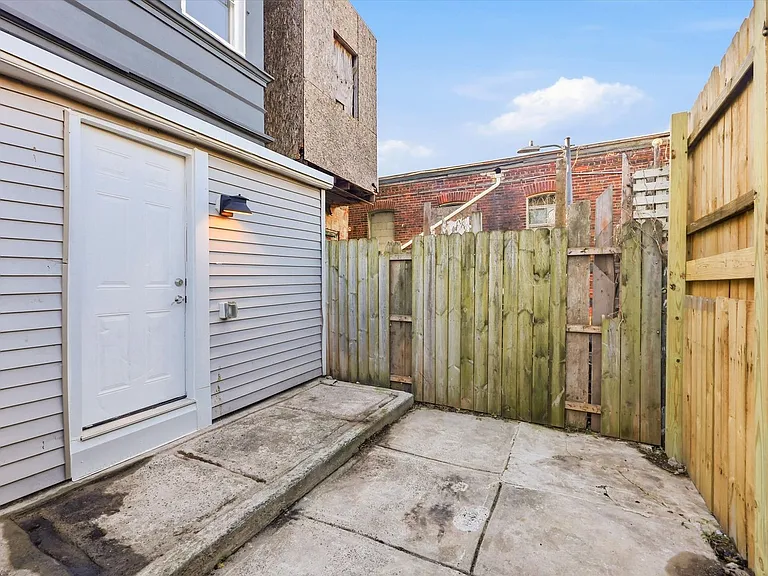 2806 Boudinot St — Photo 13