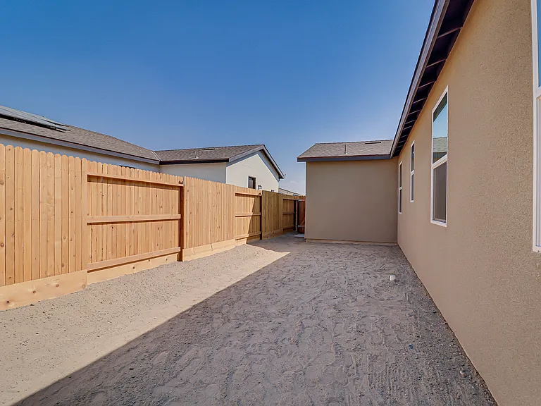 8208 Dreamside Ave — Photo 25