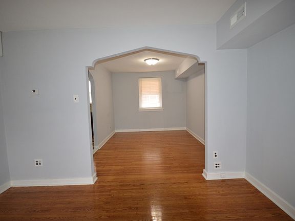 4th image of 616 Van Kirk St #1