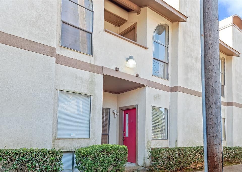 1st image of 11209 Pembridge Dr #59