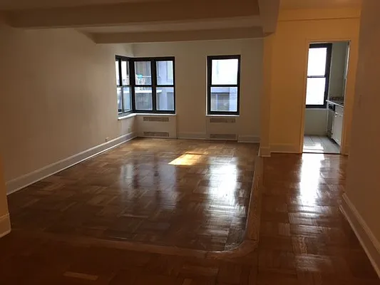 Rented by Real Estate Investors Group LLC | media 1