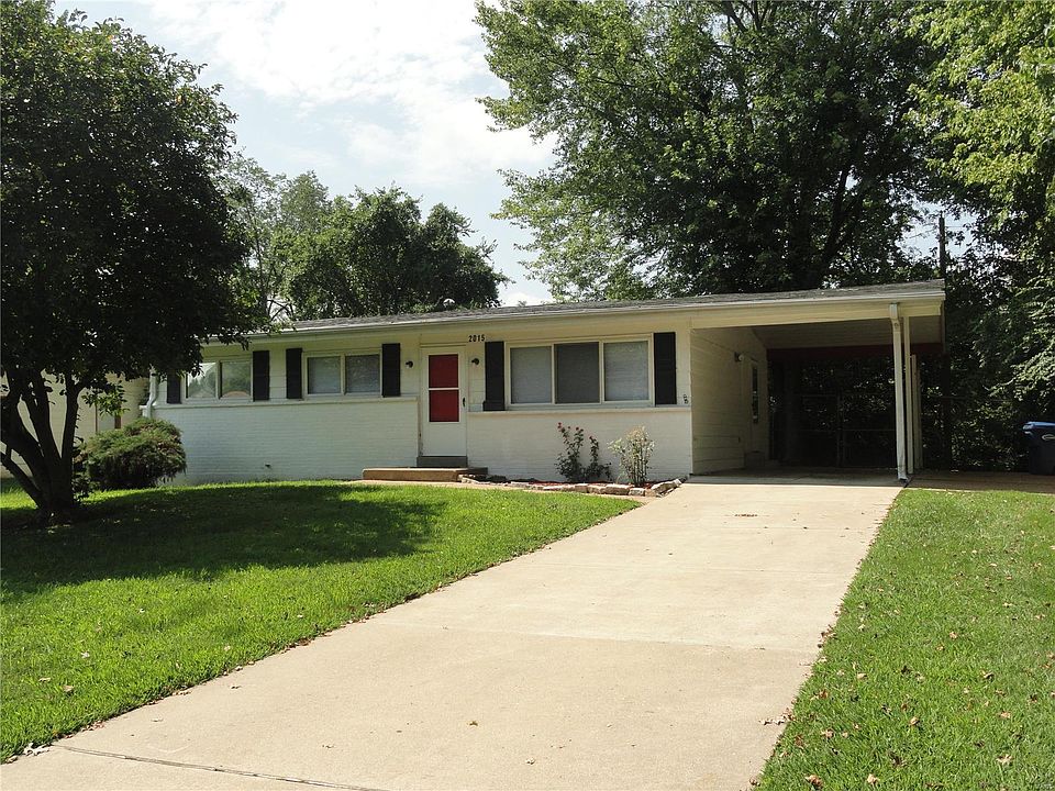 1st image of 2015 Thunderbird Ave