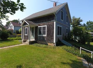 65 Whitford St, South Kingstown, RI 02879