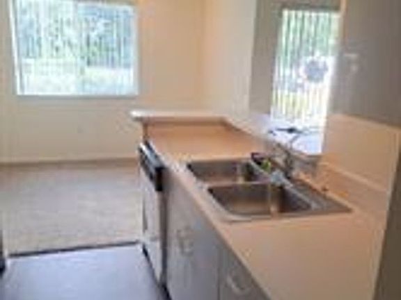 5th image of 1650 N 42nd Cir APT 105
