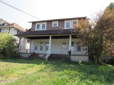 61 Dixon Blvd S, Uniontown, PA, 15401