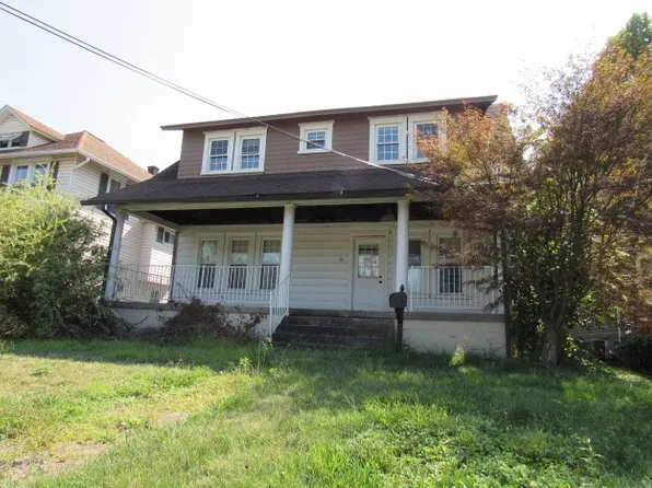 61 Dixon Blvd, Uniontown, PA 15401
