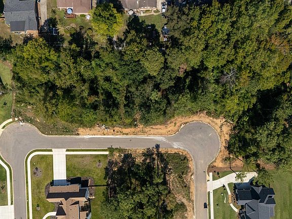 2nd image of 3337 Chandler Way