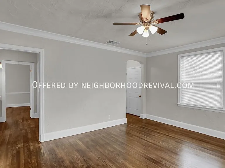 3368 Douglass Ave — Photo 22