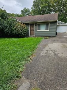 2660 James Rd, Auburn Hills, MI, 48326