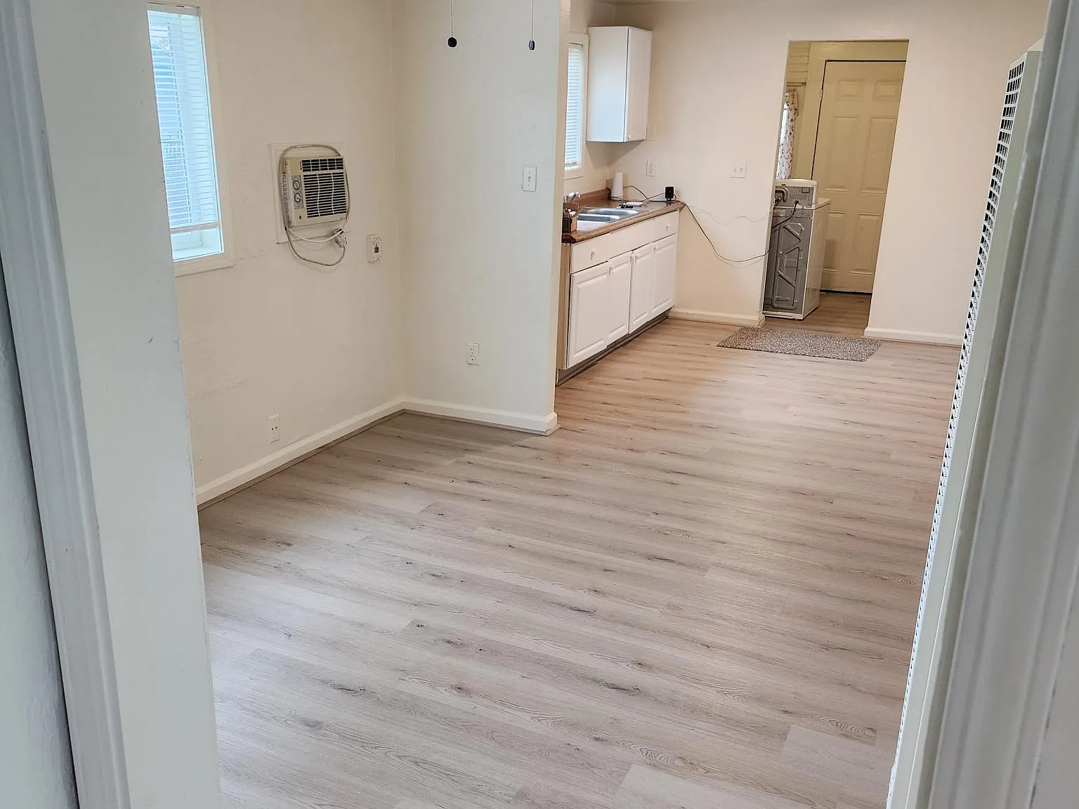 2 bed, 1154 sqft, $1,550 — Photo 2