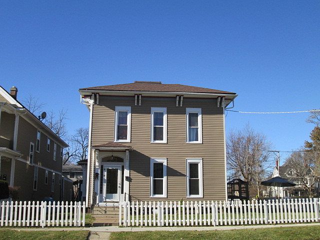1st image of 334 N West St