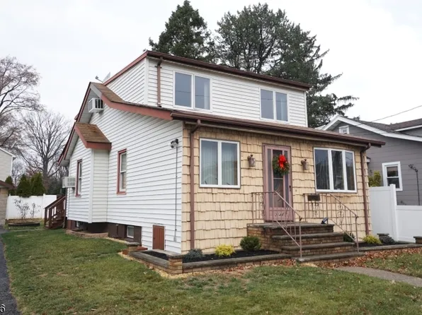 2144 Evans St, Rahway City, NJ 07065