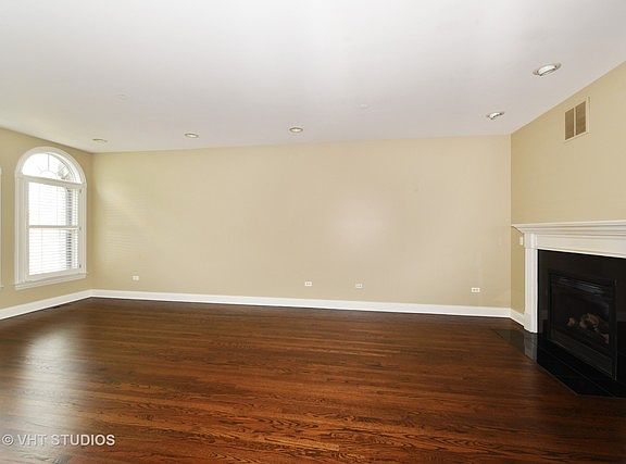 2nd image of 1105 Gilbert Ave #1105