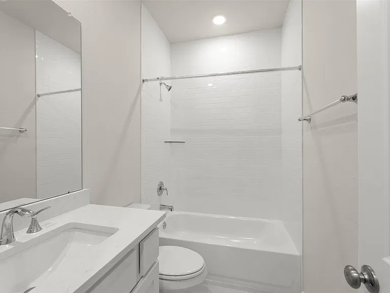 11210 Cassia Tree Ln — Photo 4