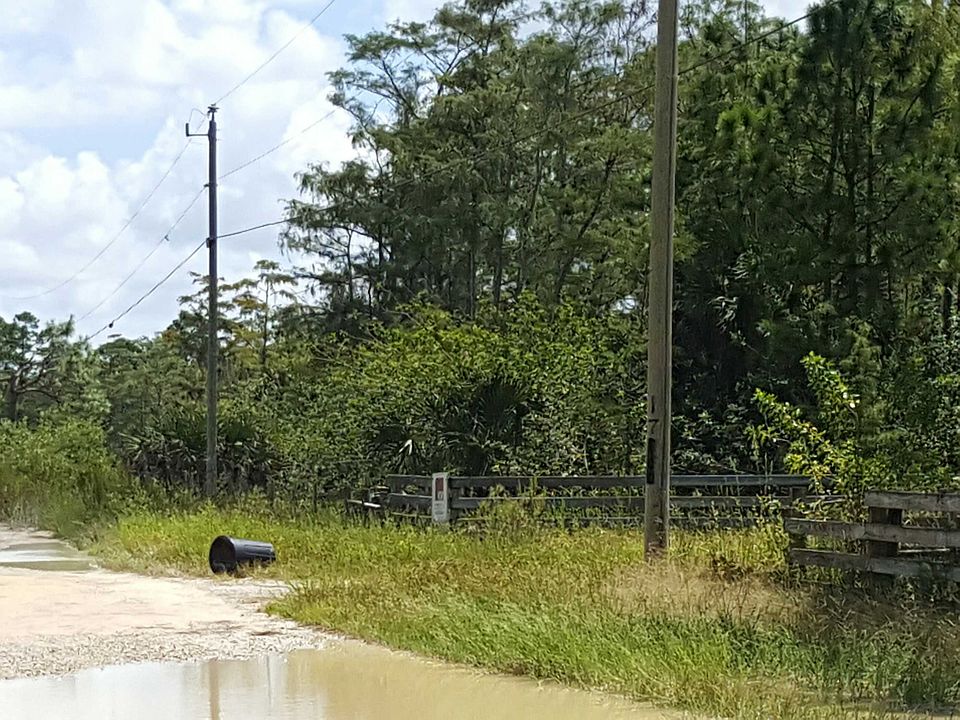 2nd image of 17130 Wildcat Dr