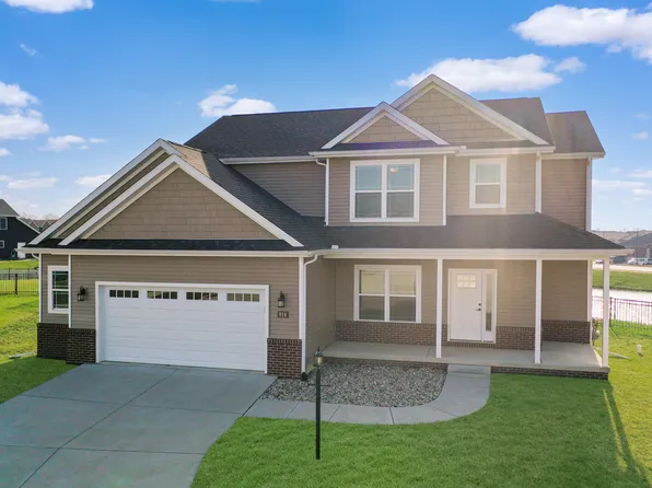 814 Cole Ln, Mahomet, IL 61853