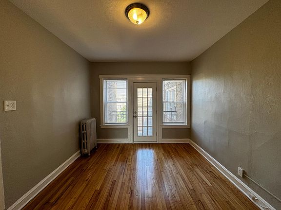 4th image of 4908 N Saint Louis Ave