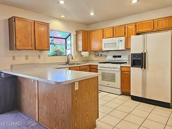 5th image of 3076 W Country Meadow Dr