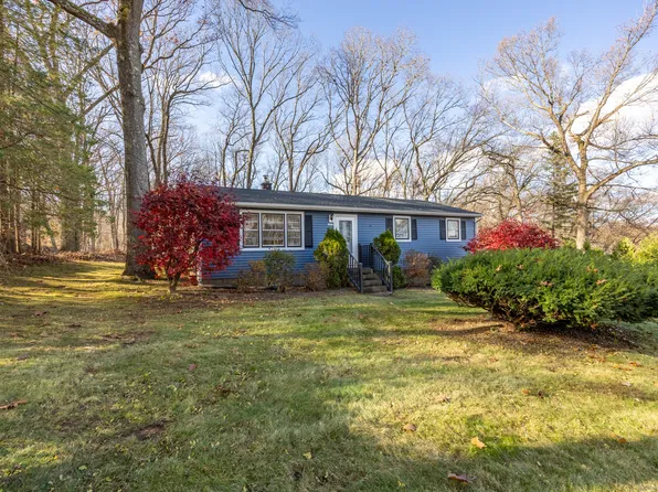 1211 Summit Road, Cheshire, CT 06410