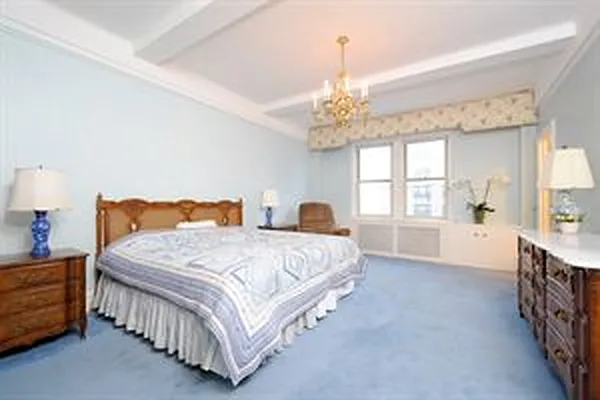 Sold by Douglas Elliman | media 15