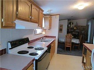 5th image of 146 Bentwood Cir