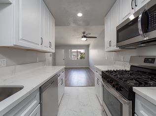 1088 Ohio Ave APT 4, Long Beach, CA 90804
