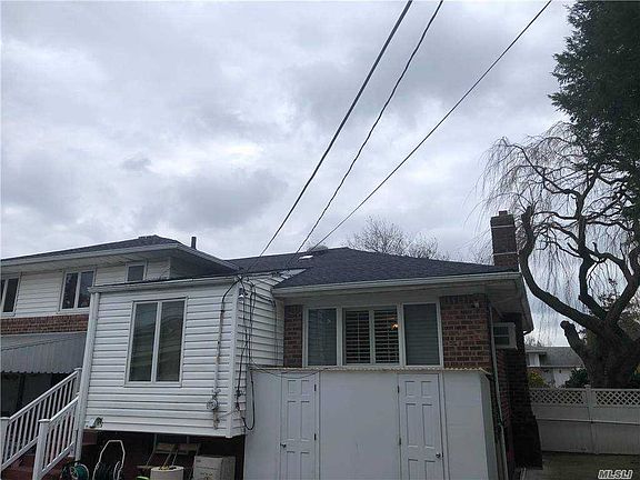 2nd image of 15 Hollywood Dr