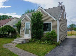 54 Sandra Dr, Cheektowaga, NY