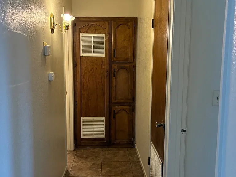 1684 Conestoga Dr #C — Photo 13