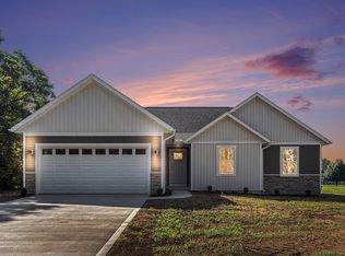 375 Locust St, Constantine, MI 49042