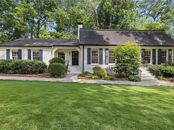 4943 Vernon Oaks Dr, Atlanta, GA 30338