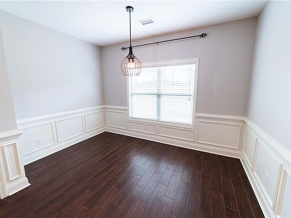 4th image of 85 Lee Road 2203