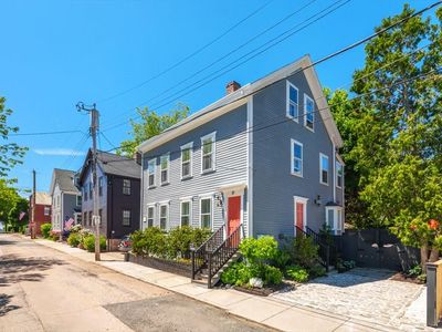 17 Willow St #1, Newport, RI, 02840