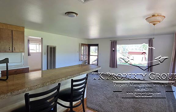 5th image of 10719 Moon Valley Rd