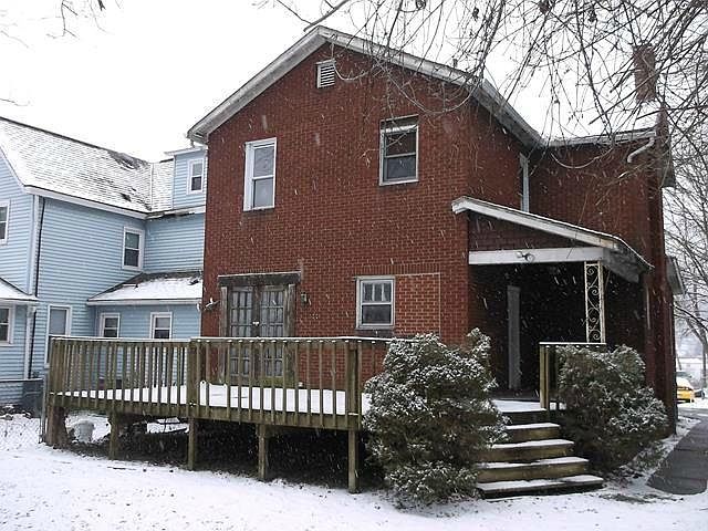 2nd image of 2330 Sheffield Rd