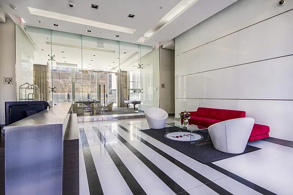 Sold by Corcoran | media 34