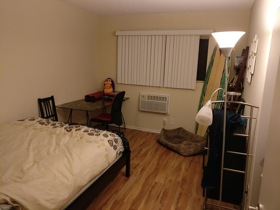 1st image of 1725 Purdue Ave APT 109