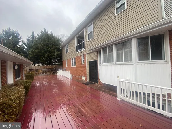 7307 Brooklyn Bridge Rd, Laurel, MD 20707